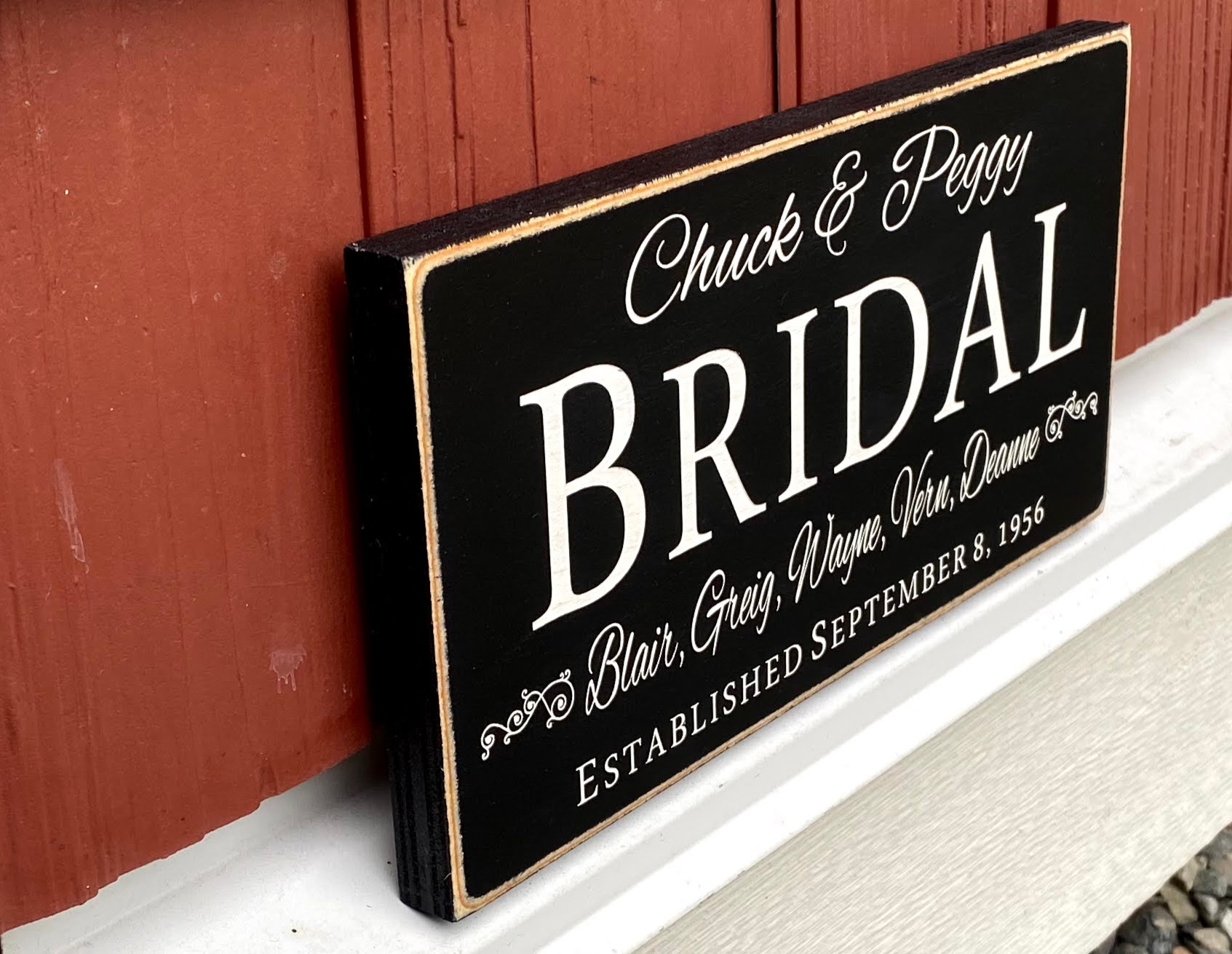 Family Name Sign With First Names & Established Date - Side View Family Name Sign With First Names & Established Date - Side View