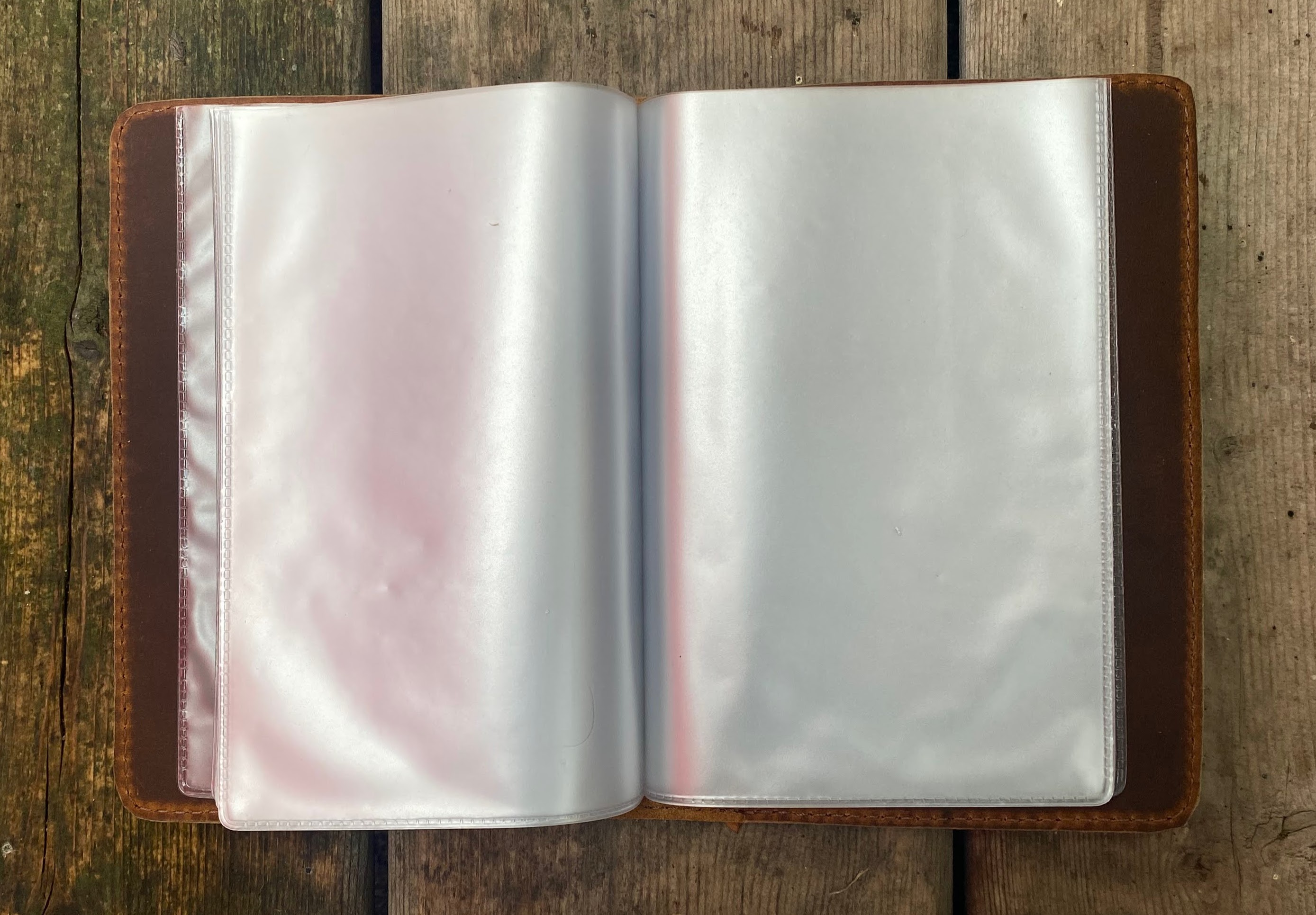 Leather photo album holds up to 40 4x6 pictures Leather photo album holds up to 40 4x6 pictures