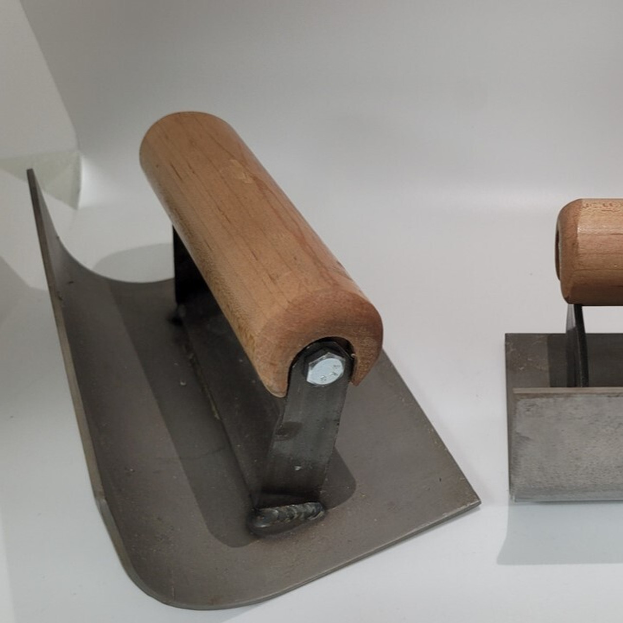Cove Base Hand Trowels