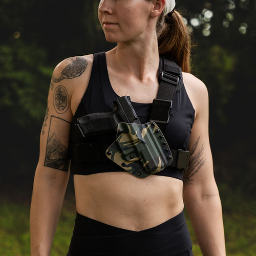 Glock 23 w/ Surefire XC3 (Gen 3, 4) EverTrek Chest Holster