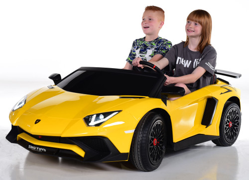 Yellow Super-Size 24v Lamborghini 2-Seat Kids Ride-on Sports Car