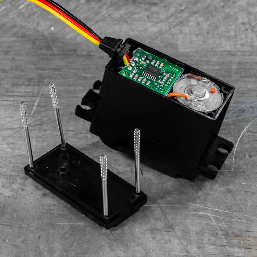 HS-422 Servo-Clockwise (stock)-Stock Rotation