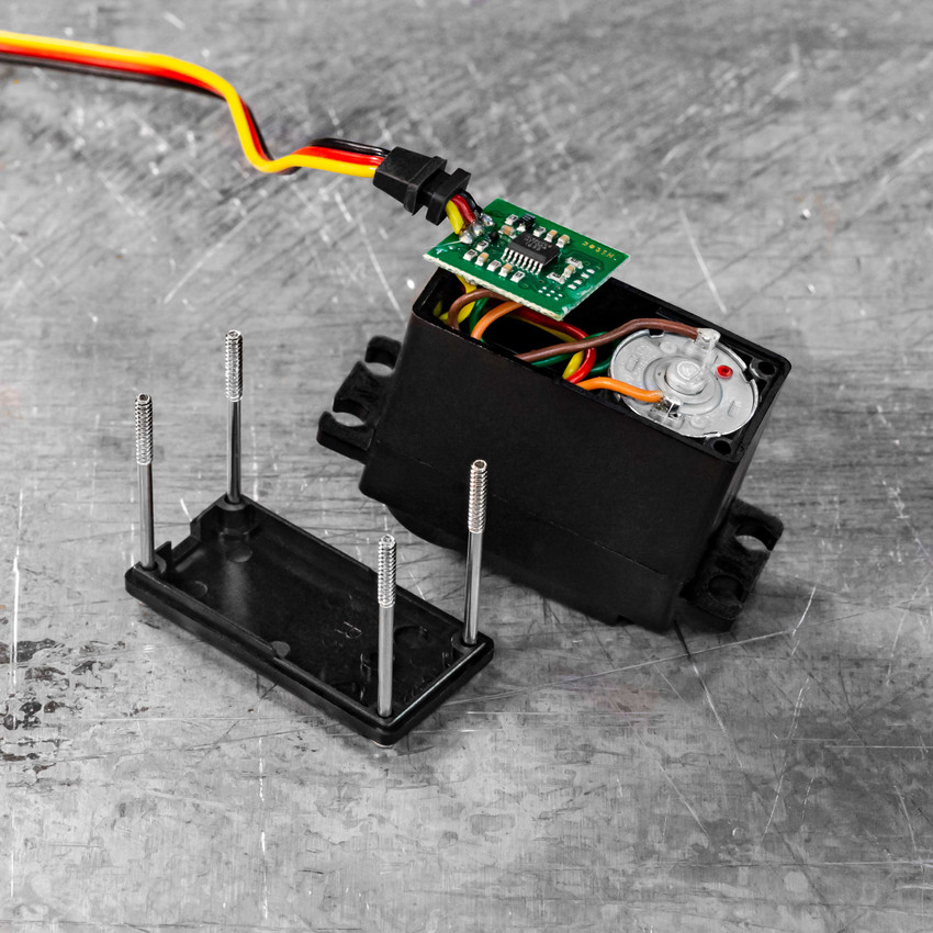 HS-430BH Servo-Clockwise (stock)-Stock Rotation