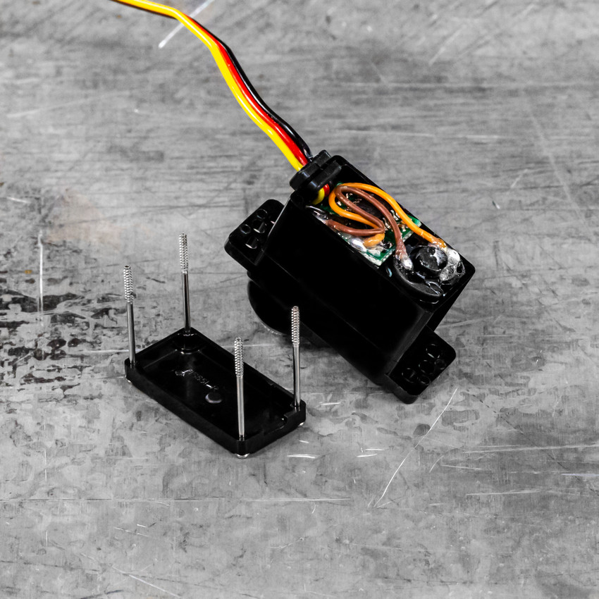HS-65MG Servo-Clockwise (Stock)