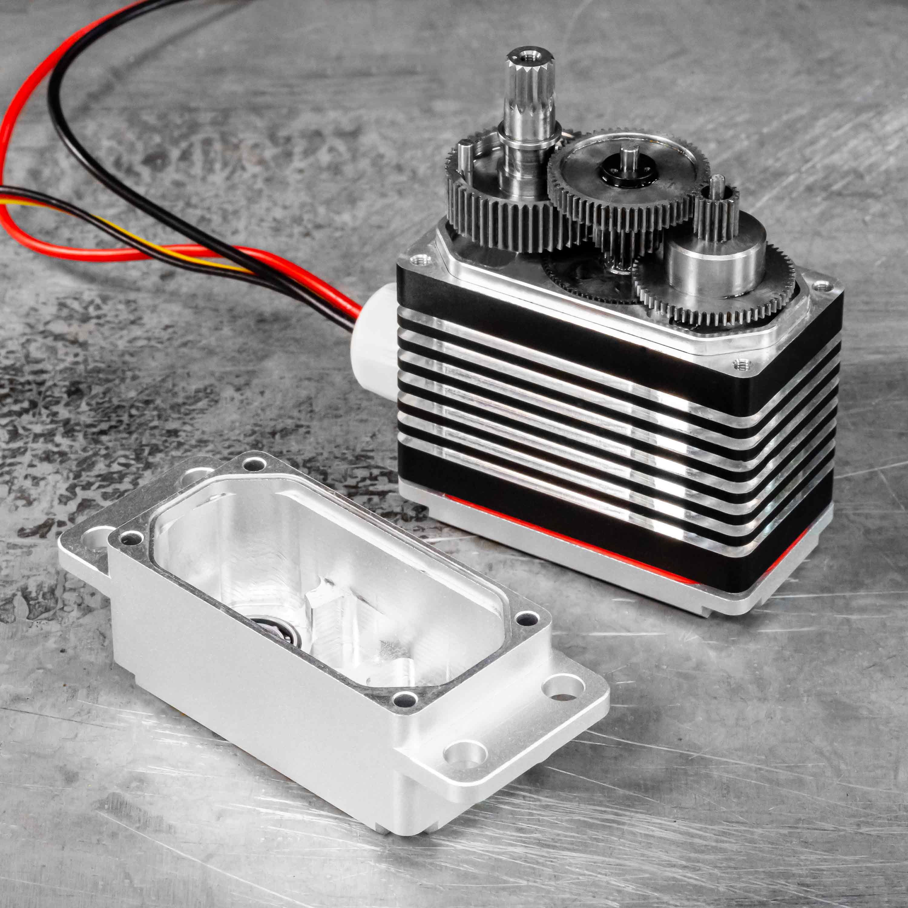 HS-1005SGT Servo - ServoCity®