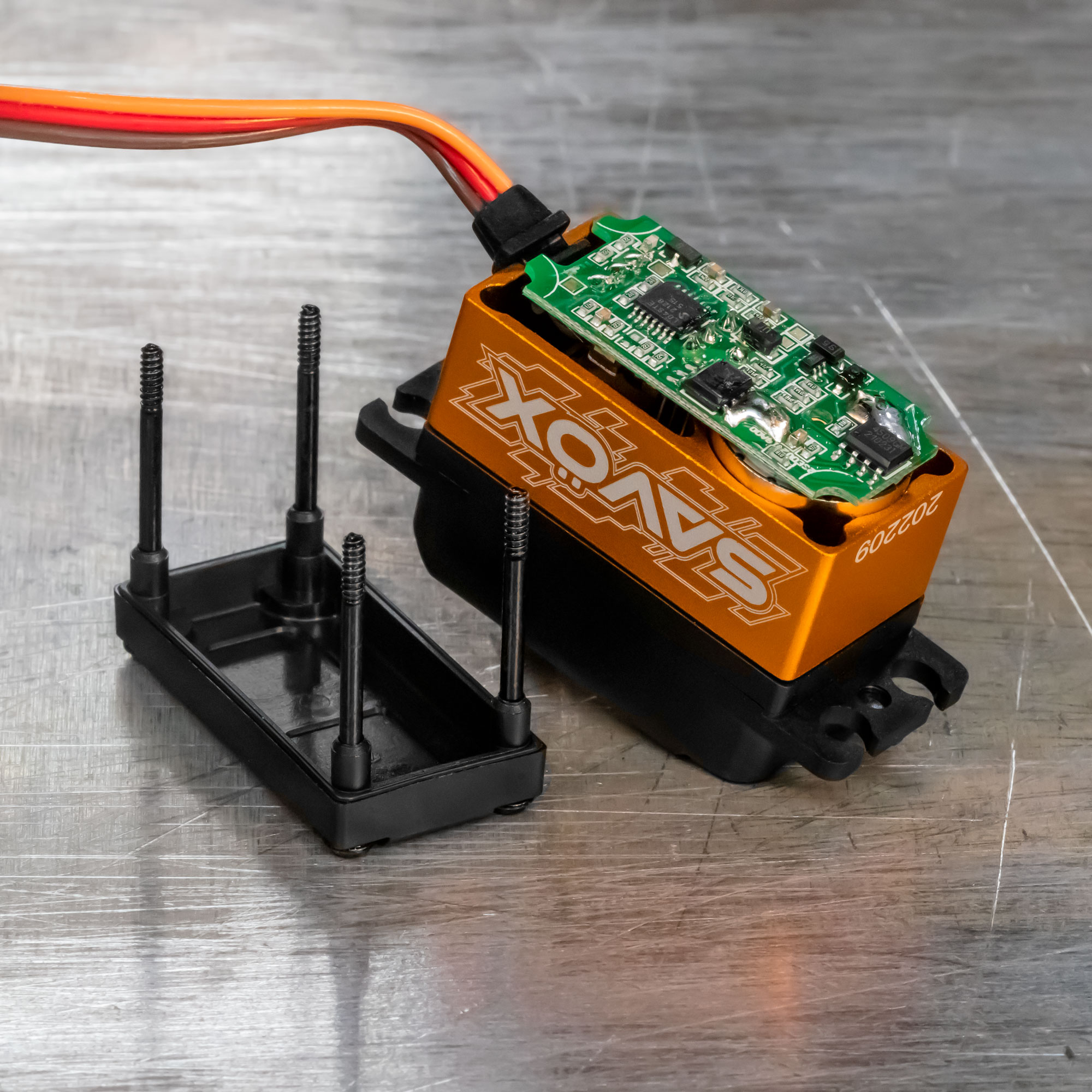 SV1270TGP High Voltage Coreless Digital Servo - ServoCity®