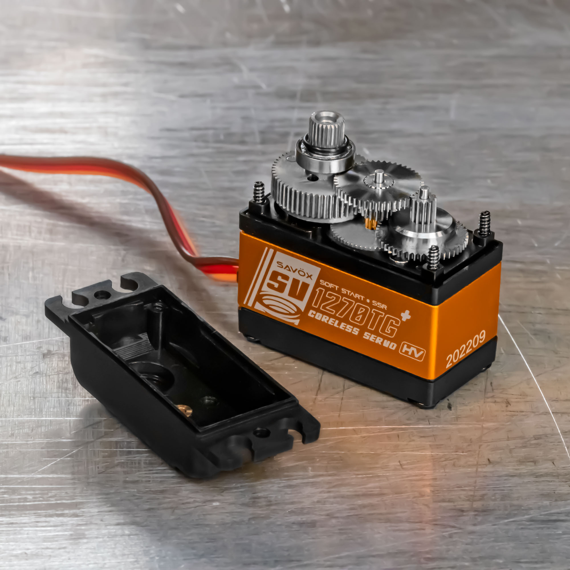 SV1270TGP High Voltage Coreless Digital Servo - ServoCity®