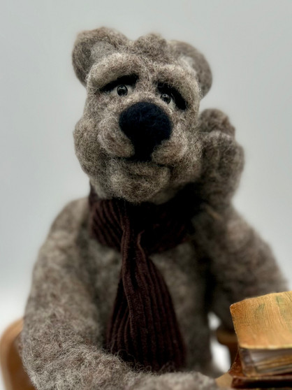 felted bear details