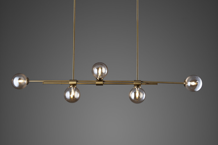 Signature Chandelier - The Early Pearl
