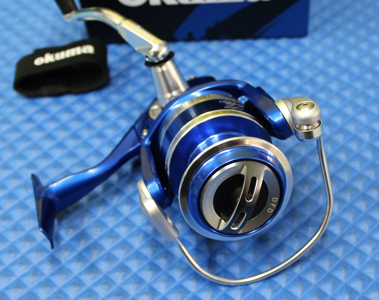 8,112円【美品】Okuma Azores スピニングリール Z-6000H