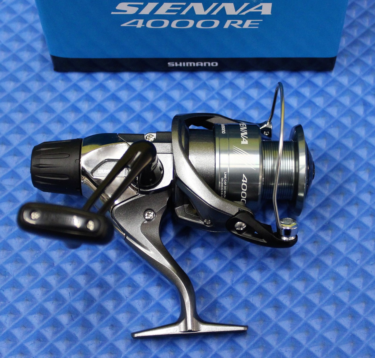 Shimano Sienna RE Blue Box Rear Drag Spinning Reel Freshwater