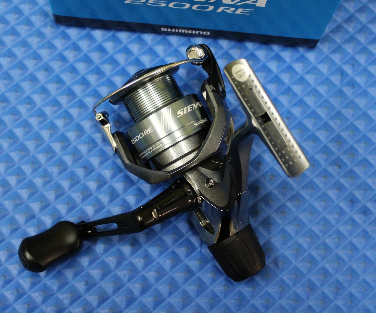 Shimano Sienna RE Rear Drag Spinning Reels - Fishing from Grahams of  Inverness UK