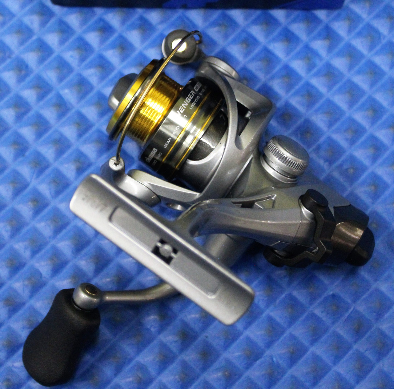 Okuma ABF-8000 Avenger ABF New Generation Spinning Reel