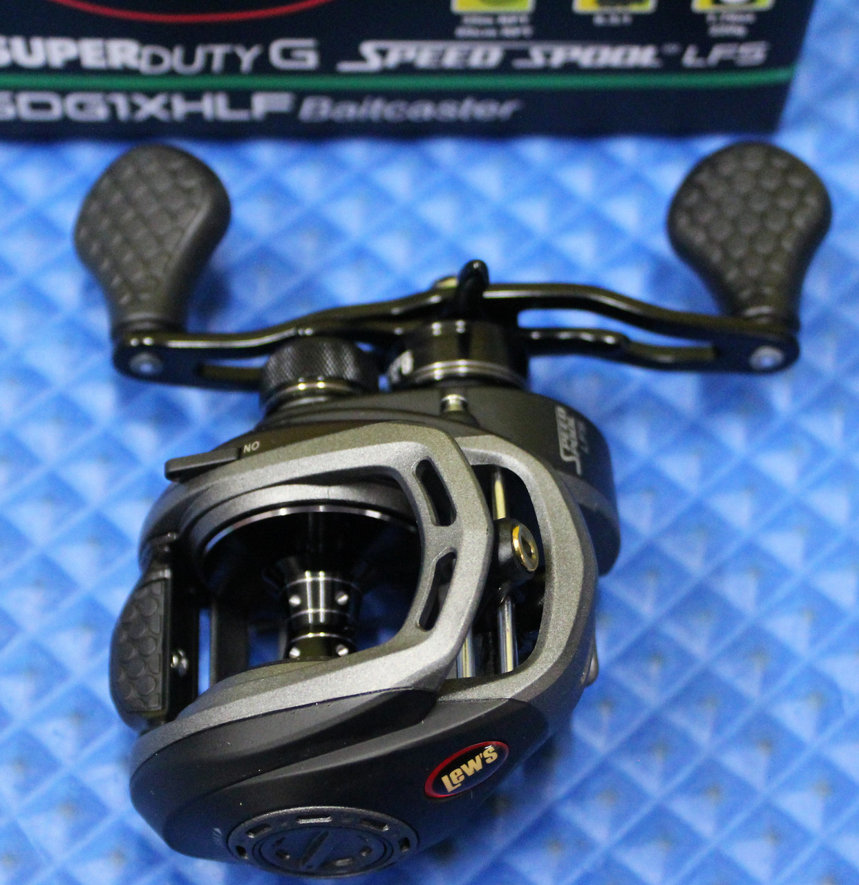 lew's superduty speed spool baitcasting off 61% 