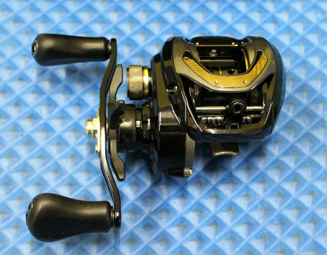 Daiwa CR80 Baitcast Reels