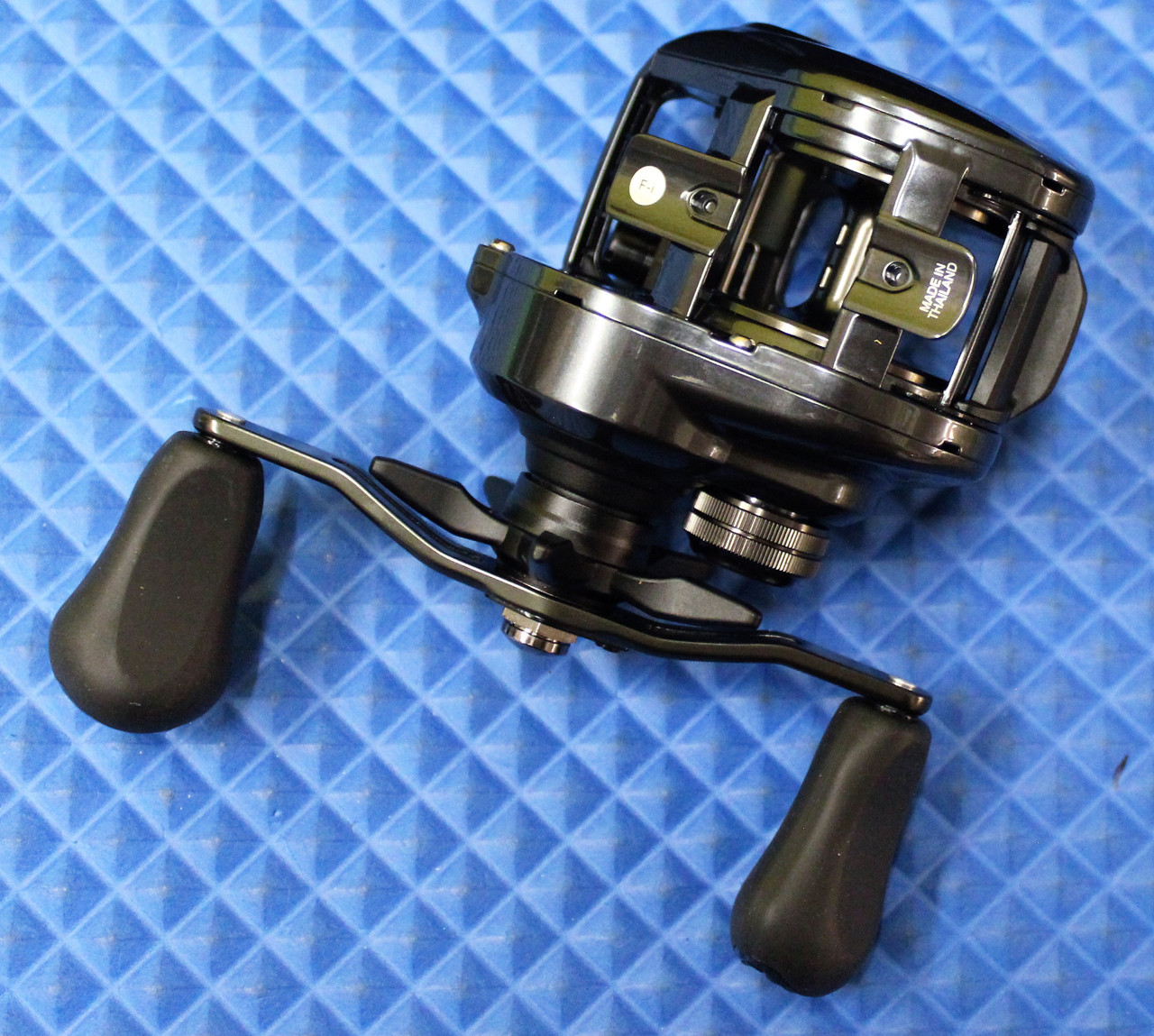 Daiwa Tatula 300 Baitcasting Reel TTU300HS 7BB 2CRBB+5BB +1 