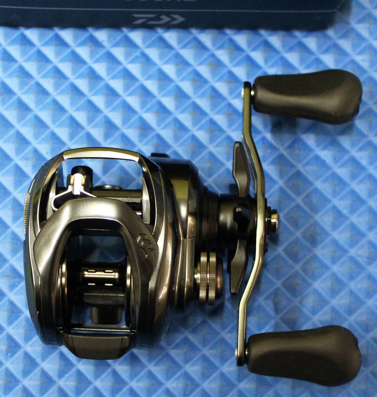 Daiwa Tatula 300 Baitcast Reels CHOOSE YOUR MODEL!