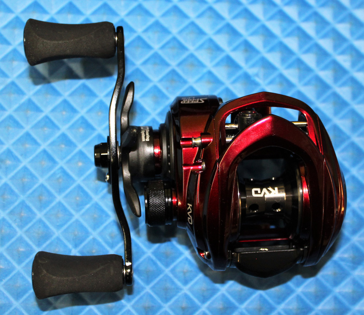 Lew's KVD LFS Baitcast Reel – Dakota Angler