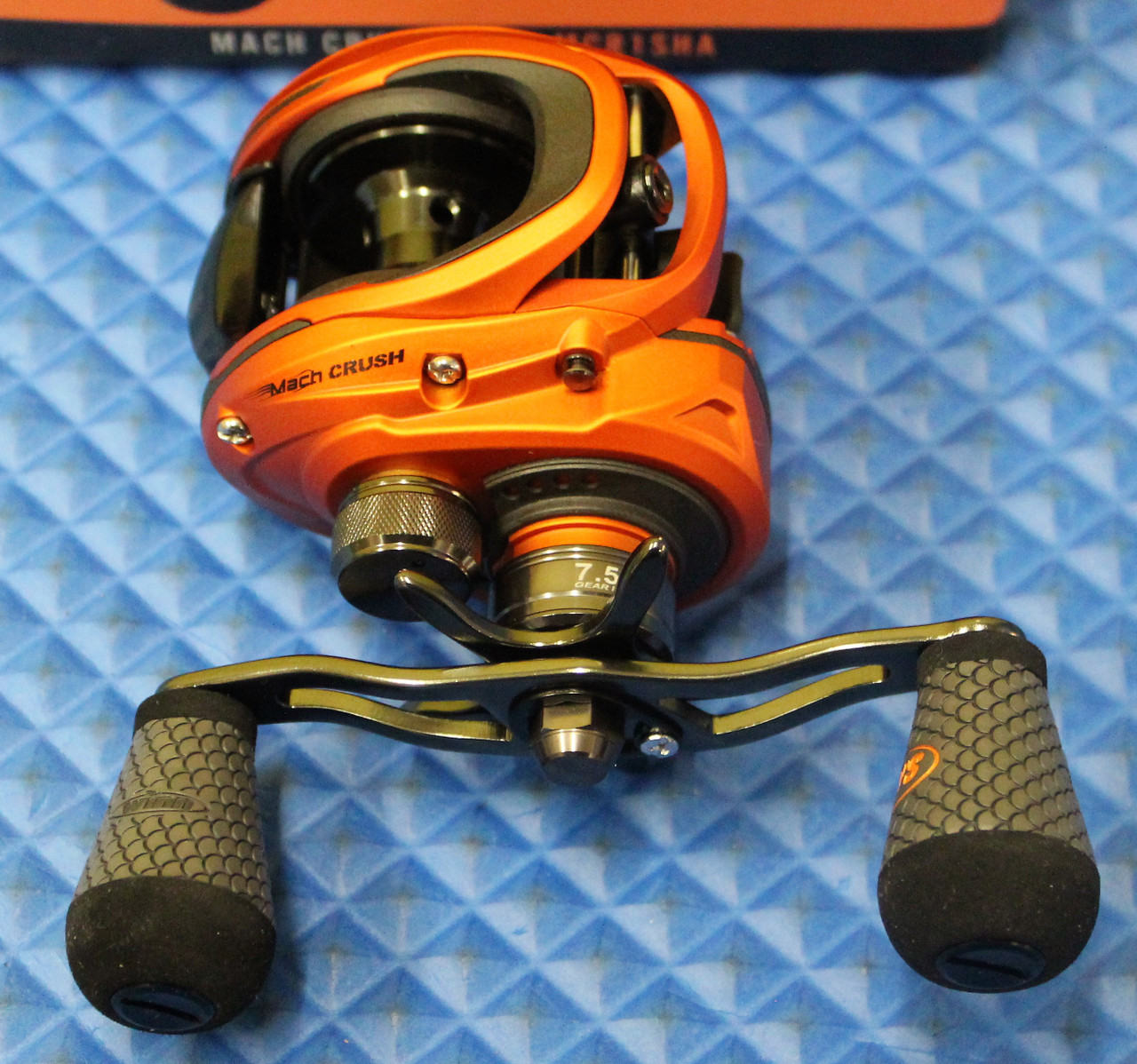 Mach Crush Baitcast Reel 1st Gen