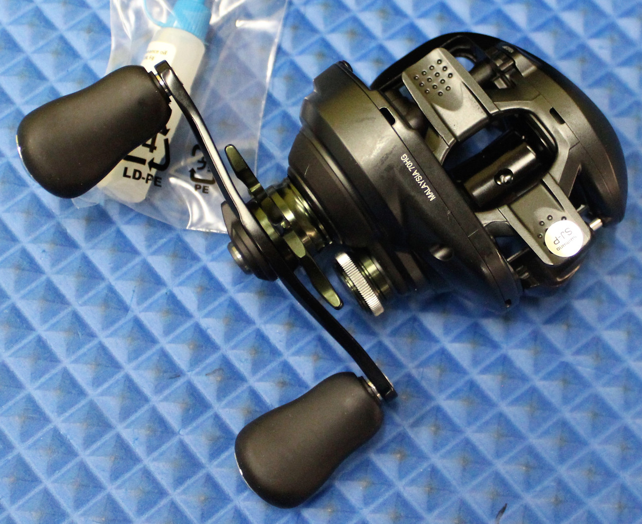 Shimano Curado Low Profile Baitcasting Reels MGL 70K Series CHOOSE YOUR  MODEL!