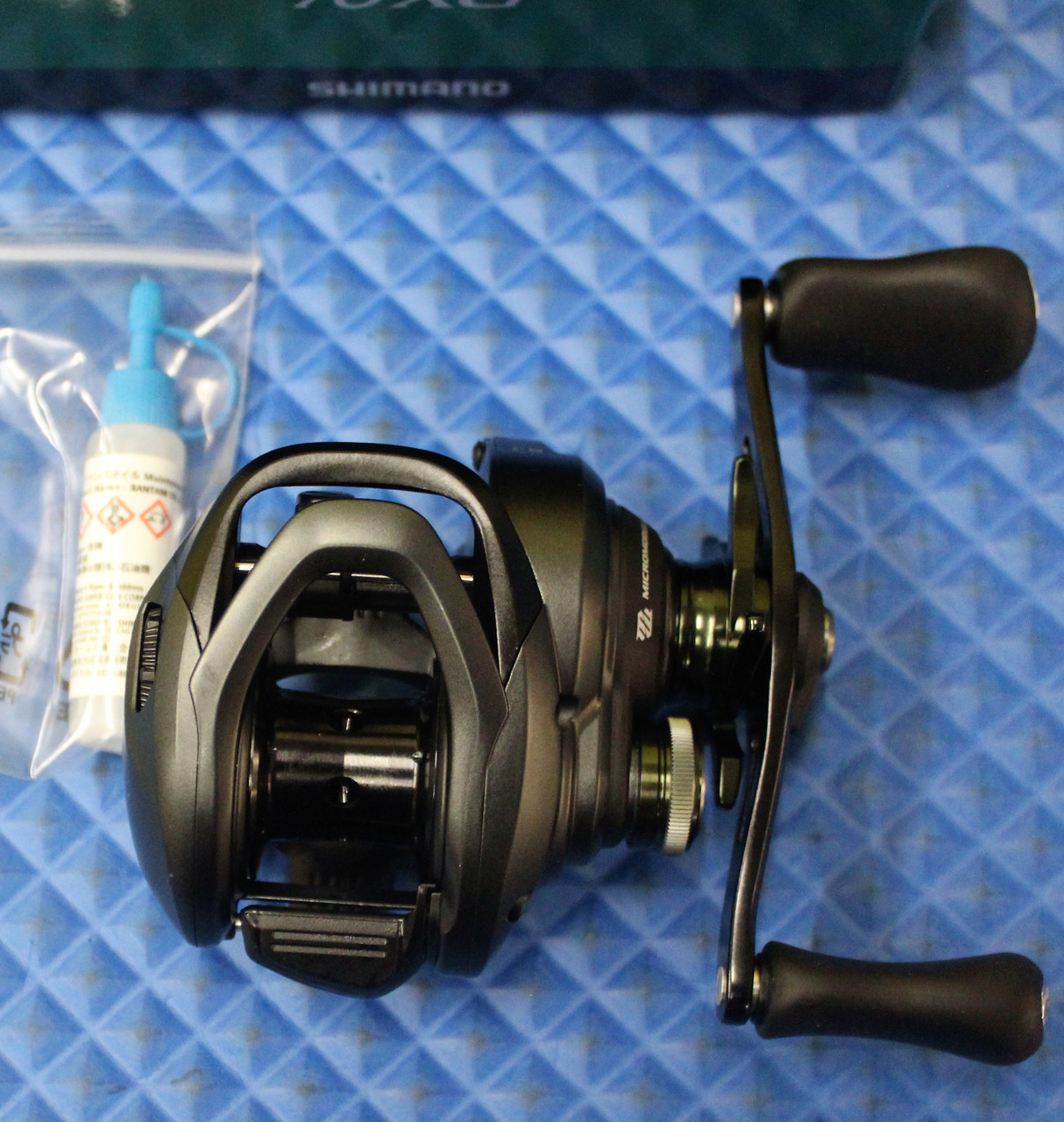 Shimano Curado MGL 70 K CUMGL70XGK Baitcasting Reel