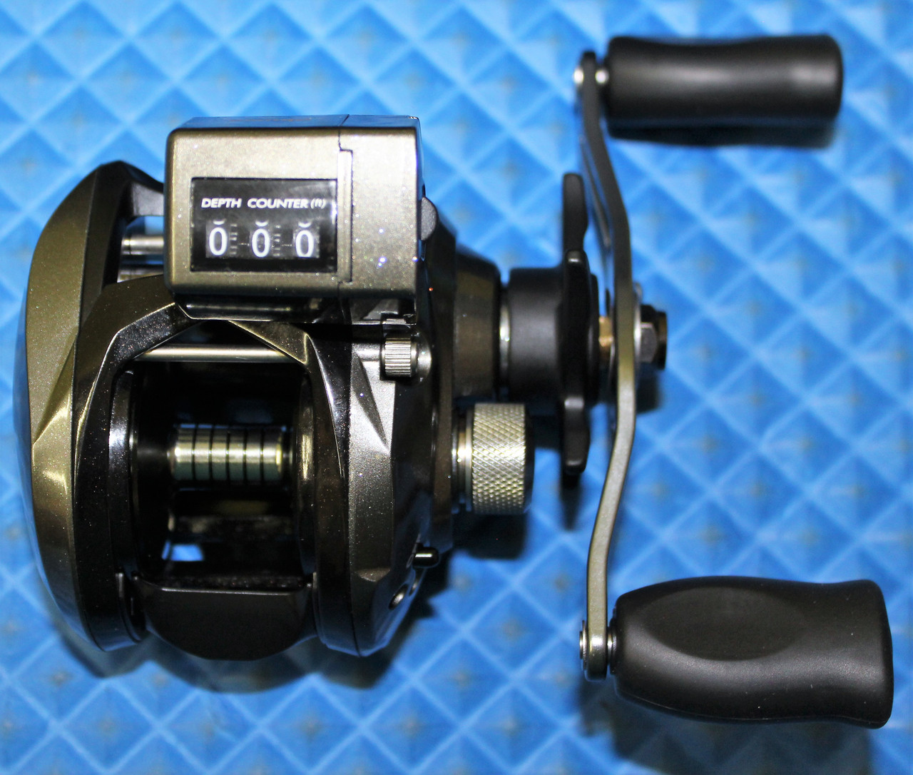 Okuma CV-163DLX Convector Micro-Linecounter Reel - TackleDirect