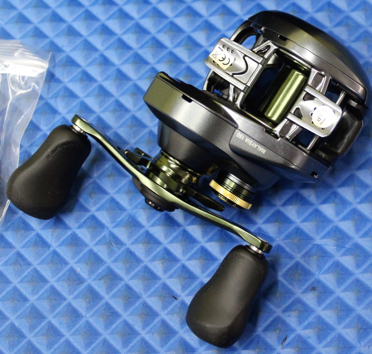 Shimano Curado Low Profile Baitcasting Reels DC Series CHOOSE YOUR