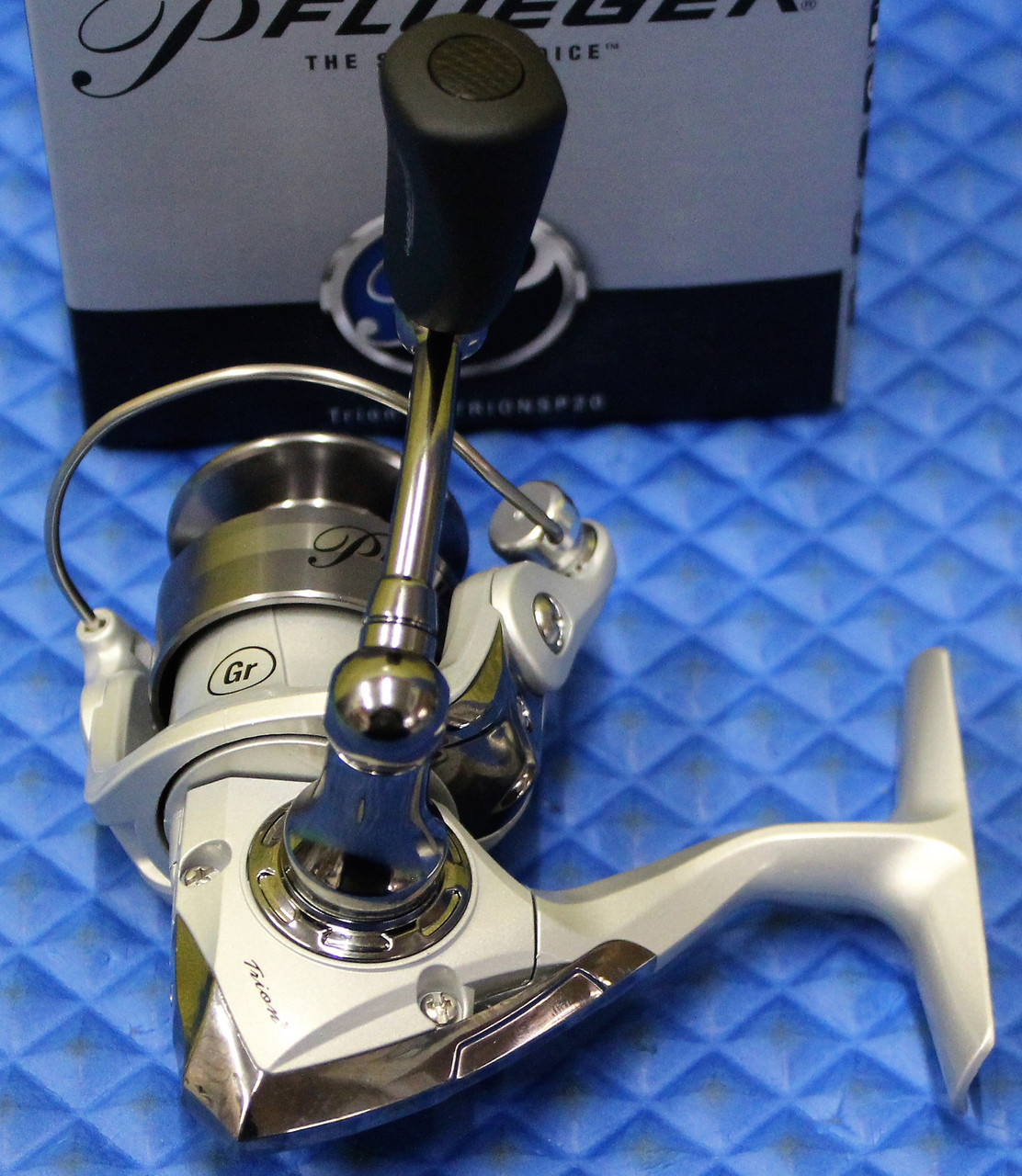  Pflueger Trion Spinning 卷軸: 運動和戶外活動