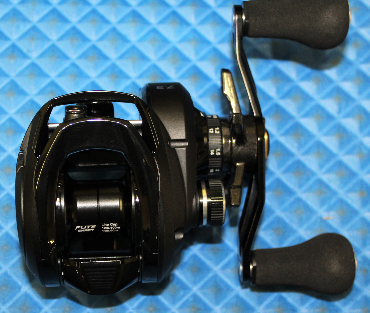 Okuma Hakai DT Low Profile Baitcast Reel HDT100H-A