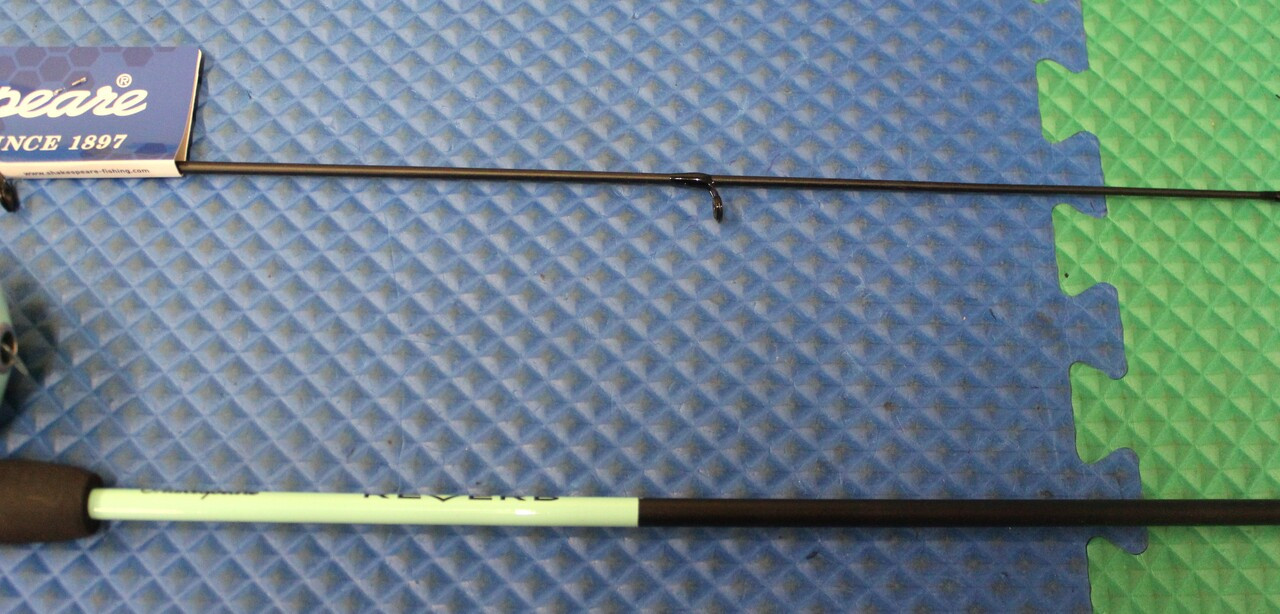 RV5610SCSFCBO Sea Foam/Black