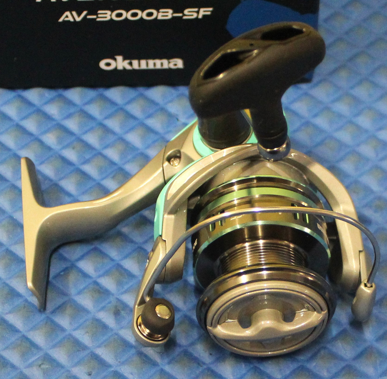 AV-3000B-SF (Sea Foam)