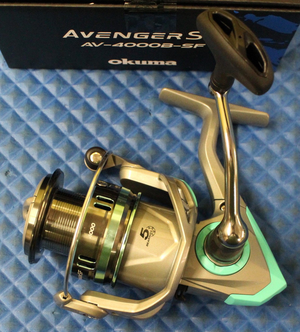 AV-4000B-SF (Sea Foam)