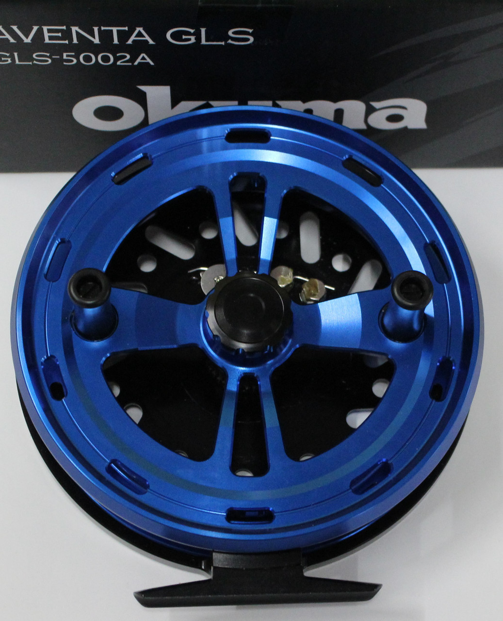 Okuma Aventa Float Reel Blue With Soft Case GLS-5002A-BL