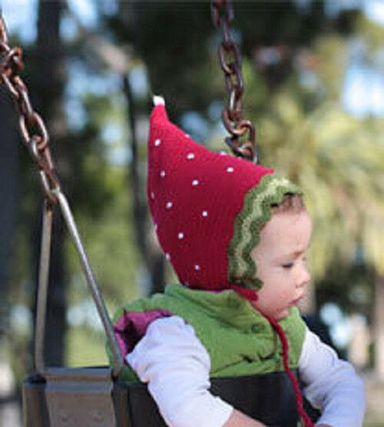 San Diego Hat Daylee Design  RED STRAWBERRY Pixie Bonnet 0-6 mos boy girl gift