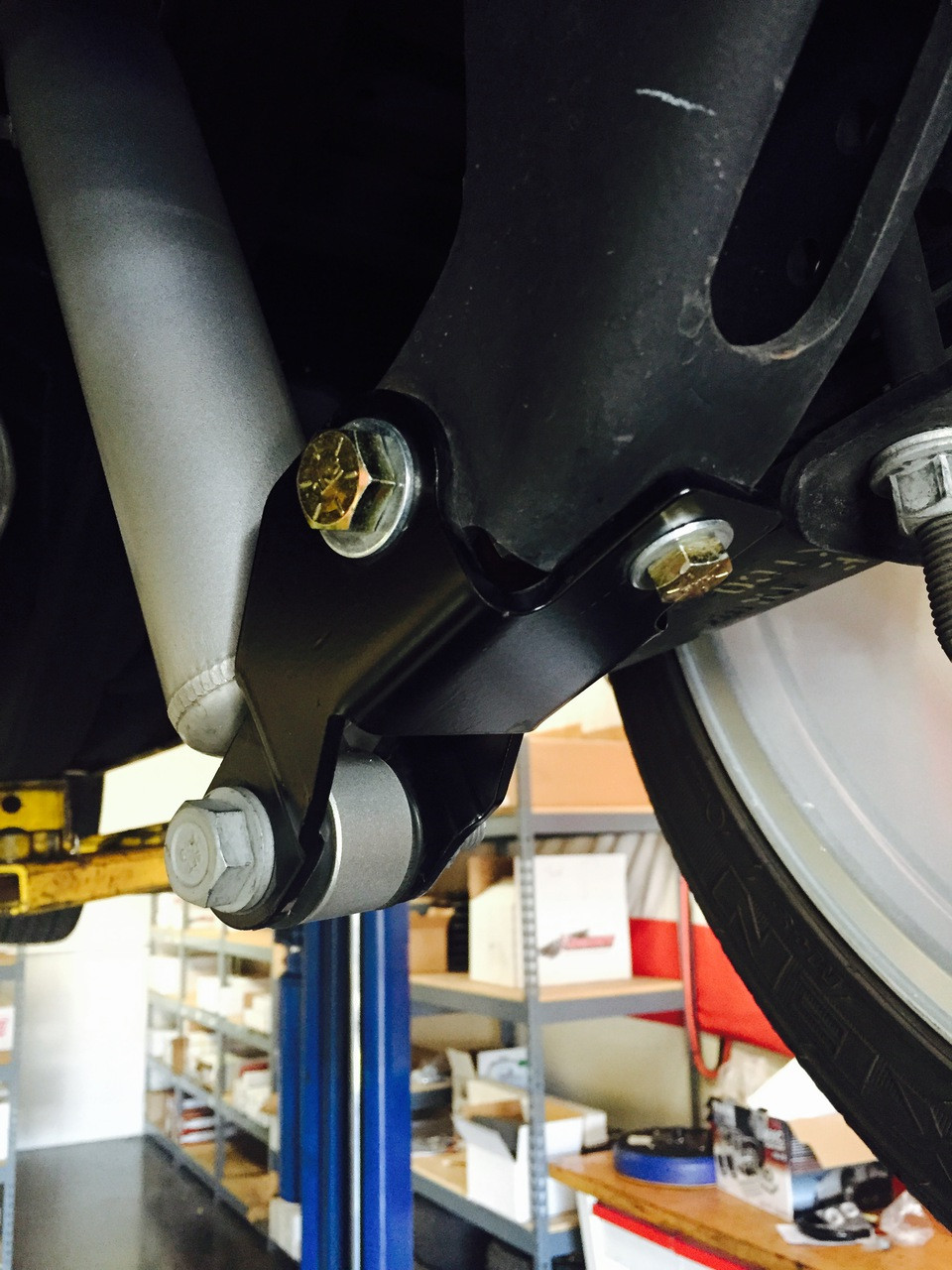 Chevrolet Silverado 1500 20072018 Rear Shock Extenders McGaughys