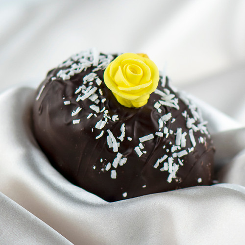 1/4 lb Shredded Coconut Easter Egg
