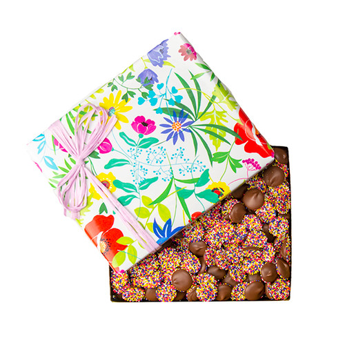 Spring NonPareils 1 lb Gift Box