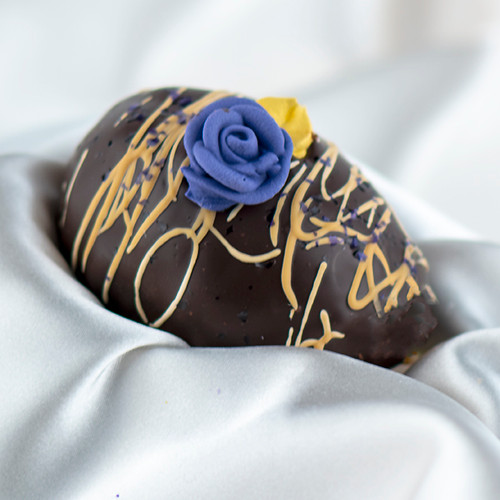 1/4 lb Peanut Butter Supreme Easter Egg