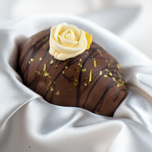 1/4 lb Vanilla Butter Cream Easter Egg