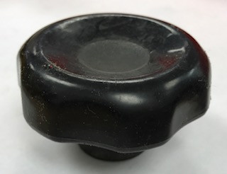 1330334 - Knob