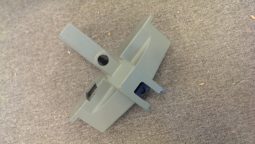 1313251 Delta Fence Block