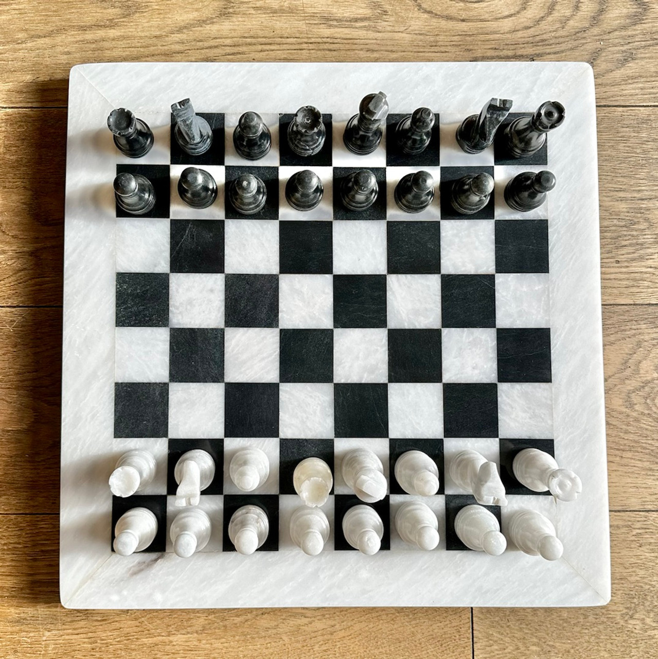  The Queen's Gambit White Marble 15 Inch Chess Board Inlaid  with Carnelian Blocks & Chess Coins, Chess Piece Names, Chess Unblocked :  Home & Kitchen