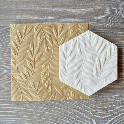 3D Parchment Leaves 4 (6pc)