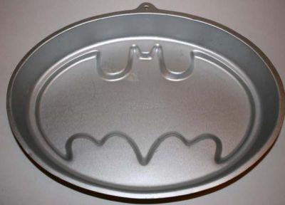 Batman Emblem Cake Pan