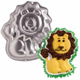 friendly lion cake pan