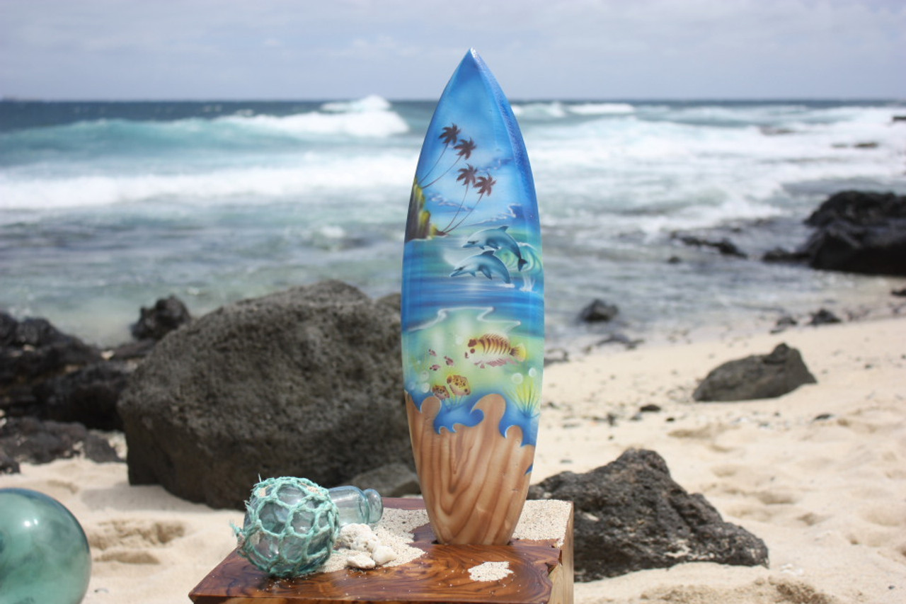 Surfboard w/ Island Sealife 20
