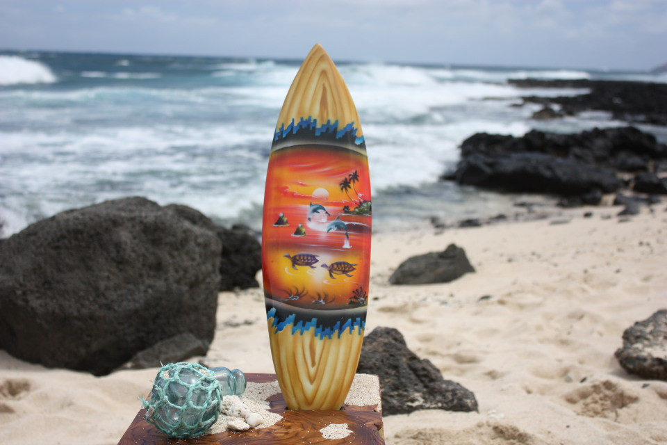 Surfboard w/ Island Sunset 20