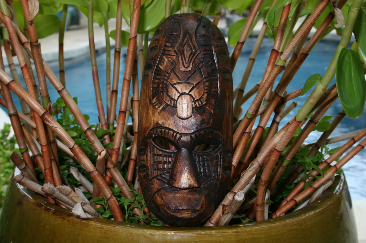 Fijian Tiki Mask 12 in with Turtle & Gecko - Oceanic Art