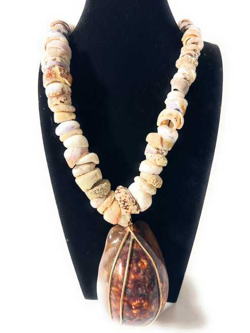 Fat Puka Shell Necklace, 14 in w/ XL Cowrie Shell | #pn025