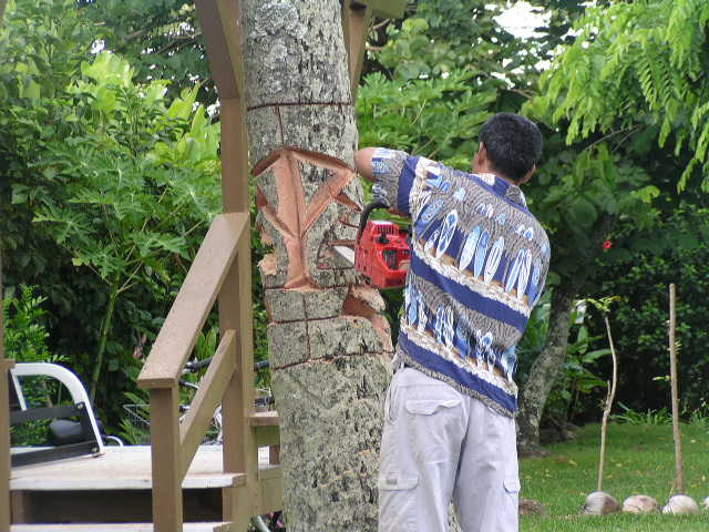 Tiki carving